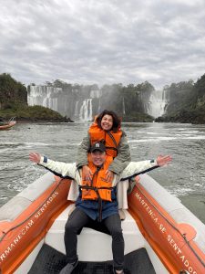 Fabiana Karla e Regina Volpato movimentam o Destino Iguaçu