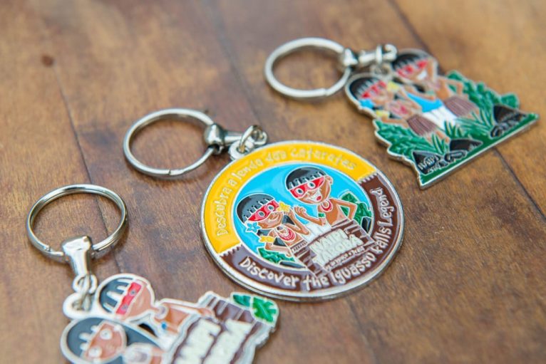 NAIPI E TAROBÁ CHAVEIROS