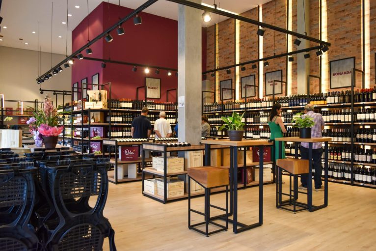 Oda Vinoteca