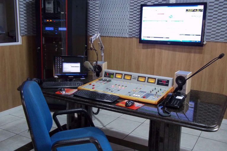 Rádio Cidade FM (1)