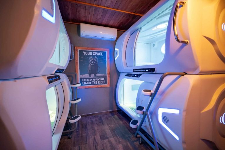 The Lodge Quartos (2)