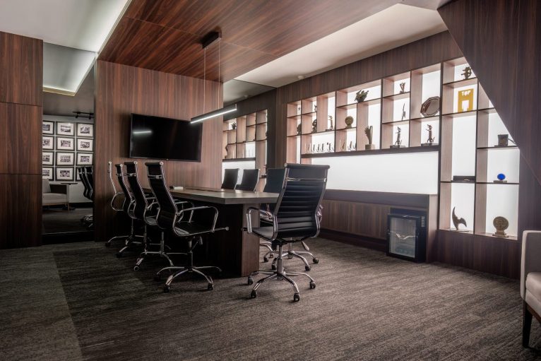 Optimized by JPEGmini 3.18.9.220874607-AV 0xbfa50ab0